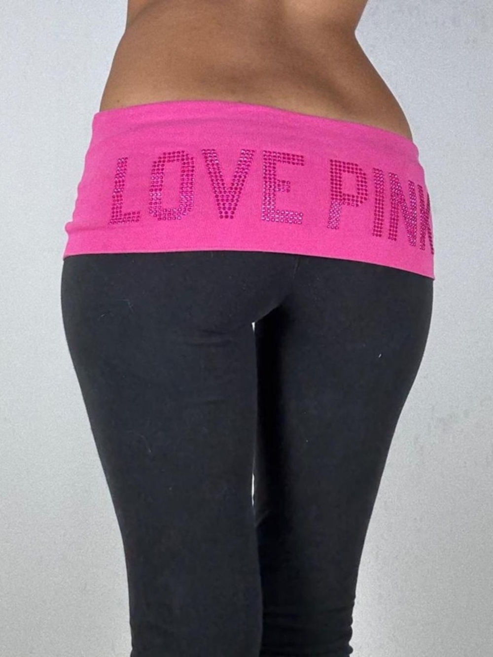 RARE Y2k VS LOVE PINK FOLDOVER CAPRIS